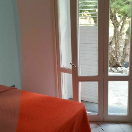 Capri Myhouse 1 Apartment Luaran gambar